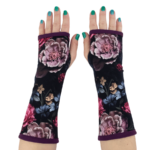 Mittens Plummy Roses