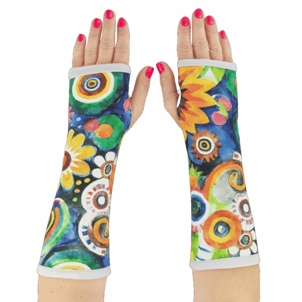 Mittens Painted Flowers